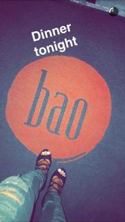 Liane Valenzuela feet photo thumbnail