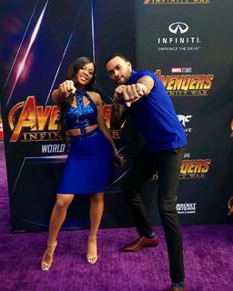 Liane Valenzuela feet photo thumbnail