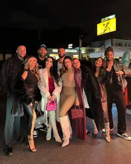 Liane Valenzuela feet photo thumbnail