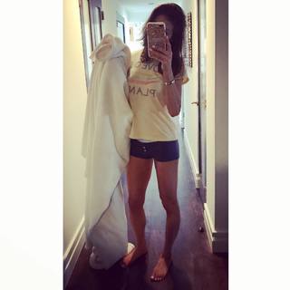 Liberte Chan feet photo thumbnail