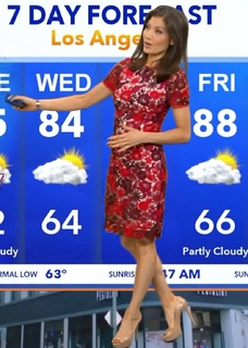 Liberte Chan feet photo thumbnail