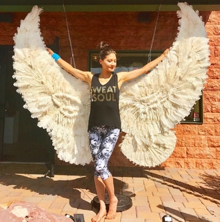 Liberte Chan feet photo thumbnail