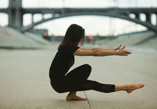 Liberte Chan feet photo thumbnail