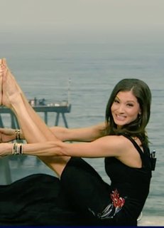 Liberte Chan feet photo thumbnail