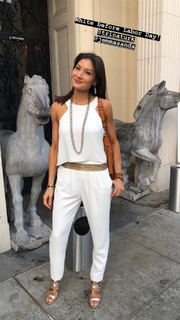 Liberte Chan feet photo thumbnail