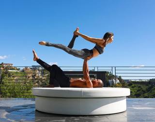 Liberte Chan feet photo thumbnail