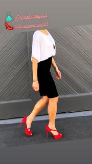 Liberte Chan feet photo thumbnail