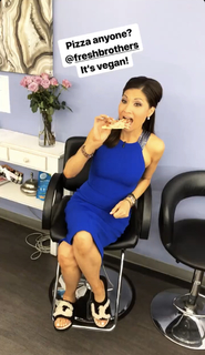 Liberte Chan feet photo thumbnail