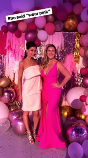 Liberte Chan feet photo thumbnail