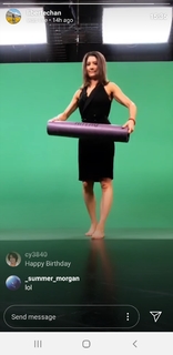 Liberte Chan feet photo thumbnail