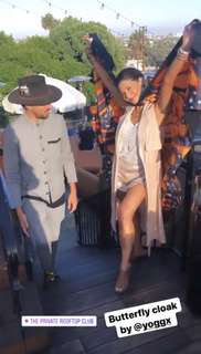 Liberte Chan feet photo thumbnail