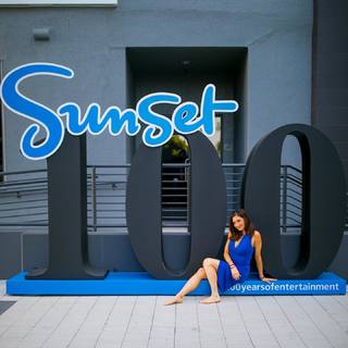 Liberte Chan feet photo thumbnail