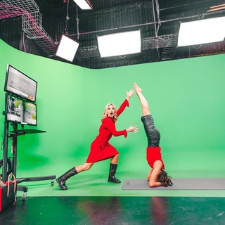 Liberte Chan feet photo thumbnail