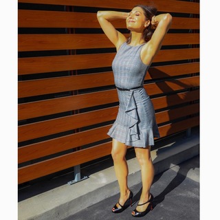 Liberte Chan feet photo thumbnail