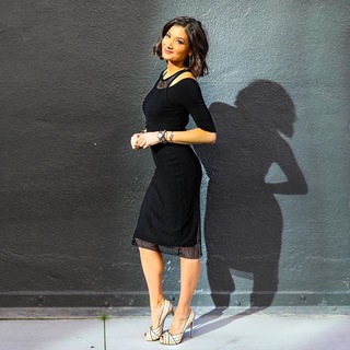 Liberte Chan feet photo thumbnail