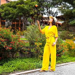 Liberte Chan feet photo thumbnail