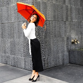 Liberte Chan feet photo thumbnail