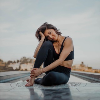 Liberte Chan feet photo thumbnail