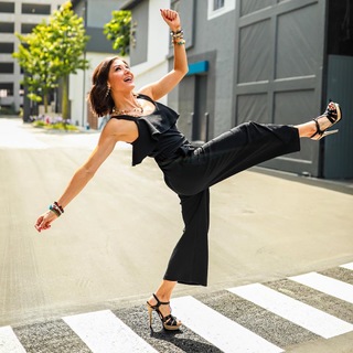 Liberte Chan feet photo thumbnail