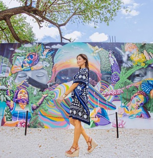 Liberte Chan feet photo thumbnail