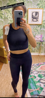 Liberte Chan feet photo thumbnail