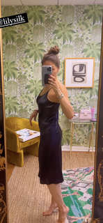 Liberte Chan feet photo thumbnail