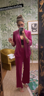 Liberte Chan feet photo thumbnail