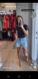 Liberte Chan feet photo thumbnail