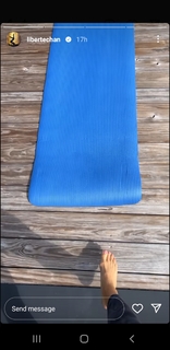 Liberte Chan feet photo thumbnail