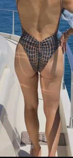 Liberte Chan feet photo thumbnail