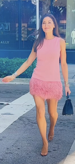 Liberte Chan feet photo thumbnail