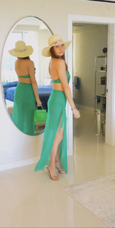 Liberte Chan feet photo thumbnail