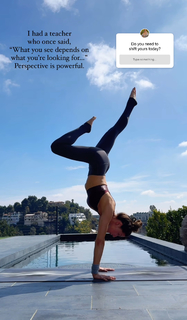 Liberte Chan feet photo thumbnail