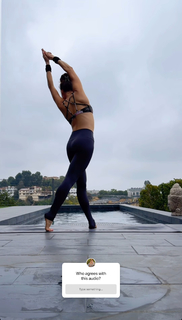 Liberte Chan feet photo thumbnail