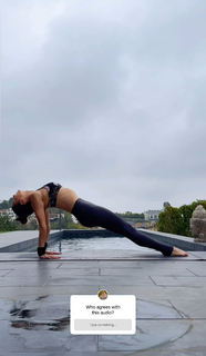 Liberte Chan feet photo thumbnail