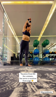 Liberte Chan feet photo thumbnail