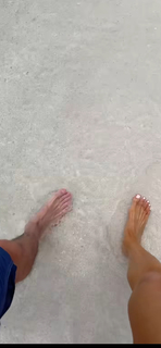 Liberte Chan feet photo thumbnail