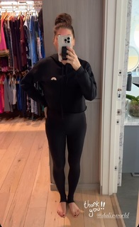 Liberte Chan feet photo thumbnail