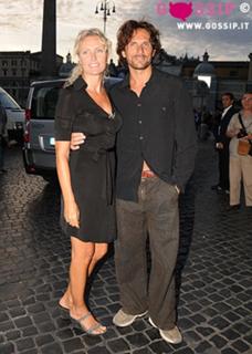 Licia Colò feet photo 8