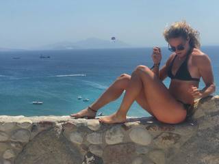 Lieke Klaver feet photo 2