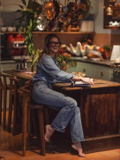 Lieke van Lexmond feet photo 3