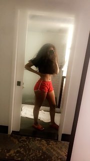 LightSkinKeisha feet photo 9