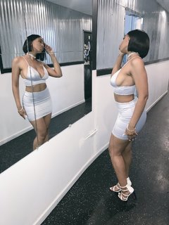 LightSkinKeisha feet photo 16