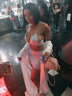 LightSkinKeisha feet photo 12