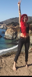 Lights feet photo thumbnail