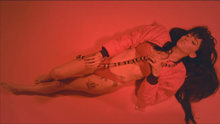 Lights feet photo thumbnail