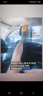 Lights feet photo thumbnail