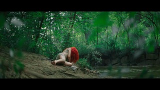 Lights feet photo thumbnail