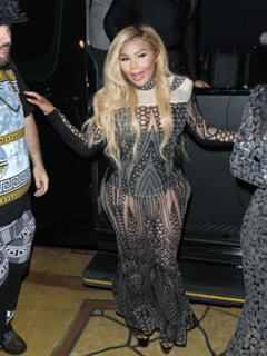 Lil' Kim feet photo thumbnail