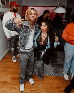 Lil' Kim feet photo thumbnail